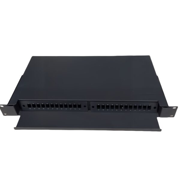 24 port rack mounted fiber termination box with 2 pcs individual 12 adapter panel